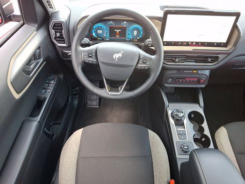 Used 2025 Ford Bronco Sport Big Bend w/ Convenience Package image 13