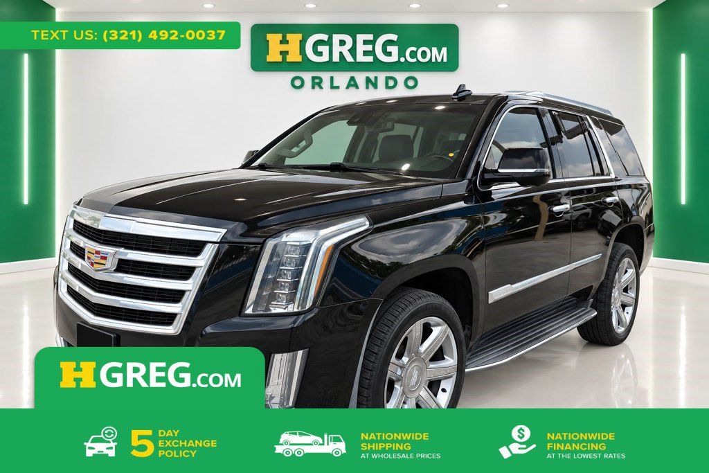 Used 2018 Cadillac Escalade Luxury RWD image 1