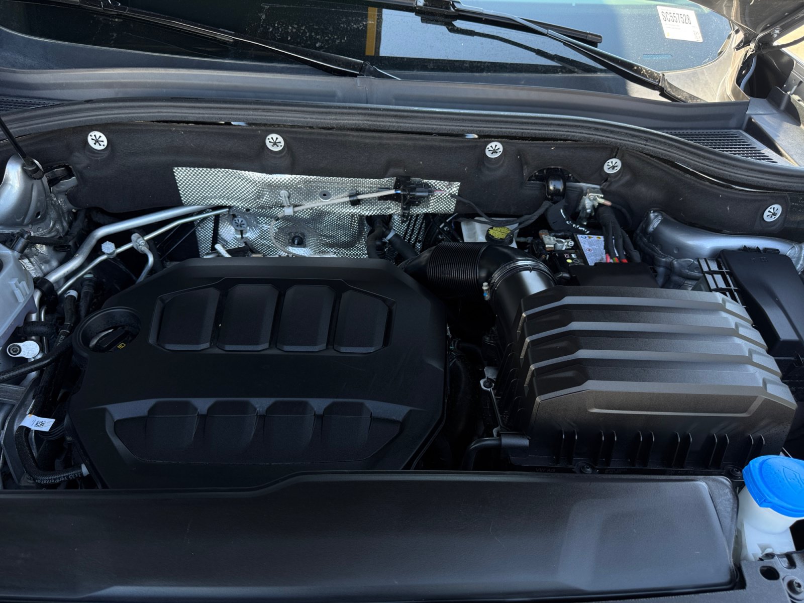 Used 2025 Volkswagen Atlas SE FWD image 18