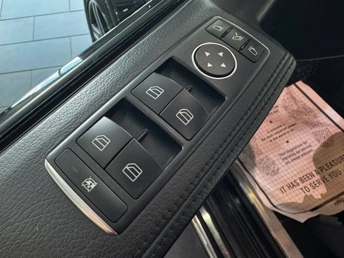 Used 2017 Mercedes-Benz G 63 AMG 4MATIC image 27
