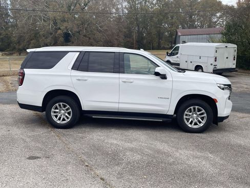 Used 2023 Chevrolet Tahoe LT image 2