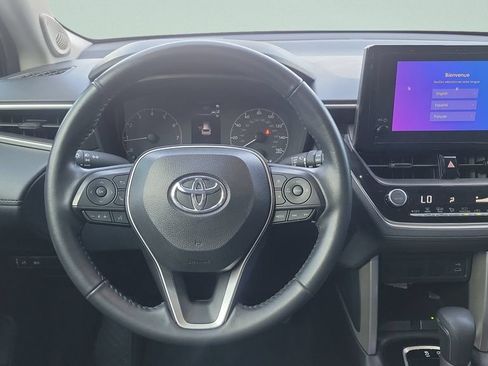 Certified 2024 Toyota Corolla Cross LE w/ Moonroof Package FWD image 12