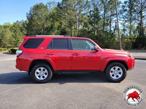 Used 2024 Toyota 4Runner SR5 RWD image 7