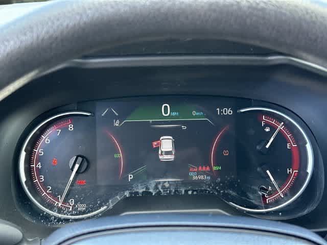Used 2025 Toyota RAV4 XLE FWD image 6