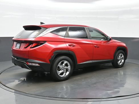 Used 2022 Hyundai Tucson SE FWD image 6