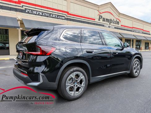 Used 2023 BMW X1 xDrive28i w/ Convenience Package AWD/4WD image 4