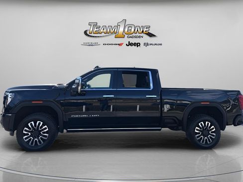Used 2026 GMC Sierra 2500 Denali Ultimate w/ Max Trailering Package image 5