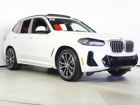 Used 2022 BMW X3 sDrive30i w/ M Sport Package RWD image 4
