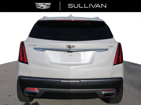 Used 2023 Cadillac XT5 Premium Luxury w/ Technology Package image 7