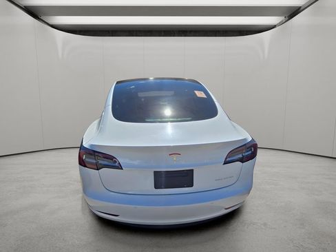 Used 2022 Tesla Model 3 Long Range image 5