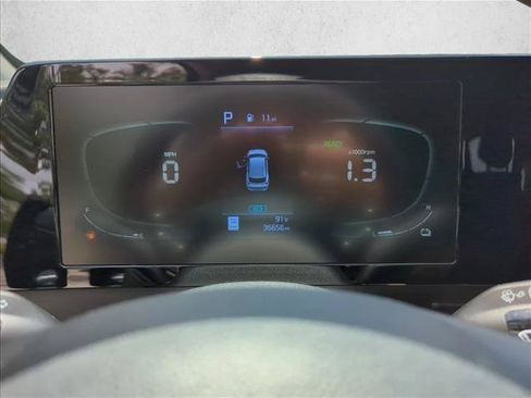 Used 2024 Kia Sportage LX FWD image 9
