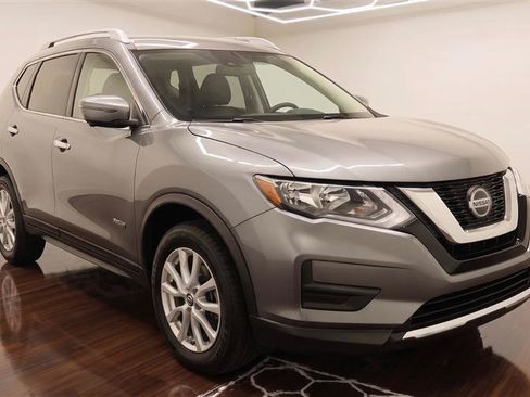 Used 2019 Nissan Rogue S w/ Special Edition Package AWD/4WD image 10