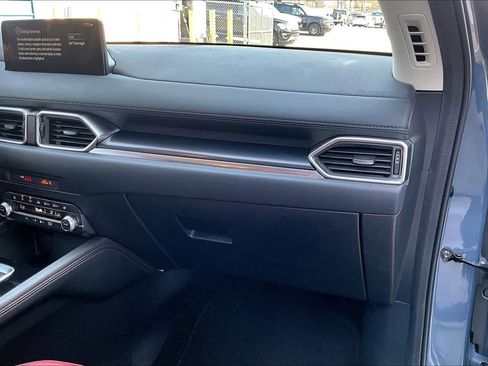 Used 2023 MAZDA CX-5 Carbon Edition image 18