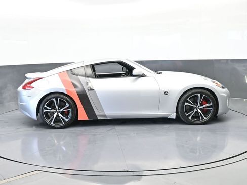 Used 2020 Nissan 370Z w/ Sport Package image 7