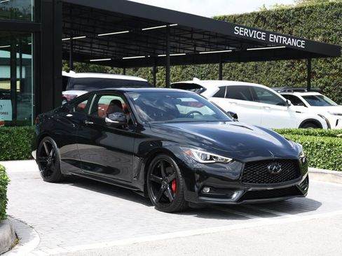 Used 2021 INFINITI Q60 Red Sport 400 w/ Cargo Package RWD image 2