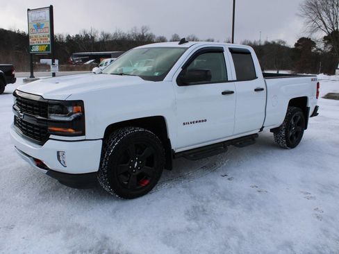 Used 2017 Chevrolet Silverado 1500 LT w/ Redline Edition image 1