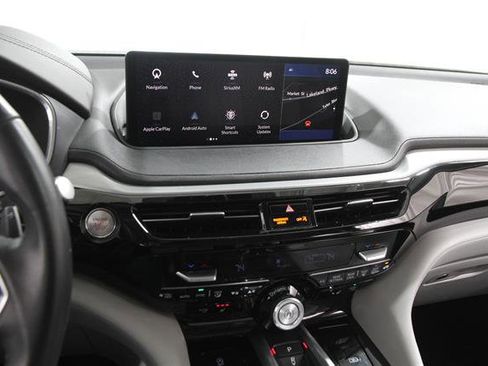 Used 2023 Acura MDX SH-AWD w/ Technology Package image 9