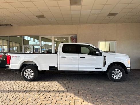 Used 2024 Ford F250 XLT w/ FX4 Off-Road Package AWD/4WD image 5