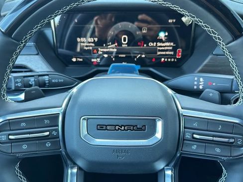 New 2026 GMC Acadia Denali Ultimate w/ LPO, All-Weather Package AWD/4WD image 29