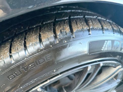 Used 2013 Dodge Charger SE image 26