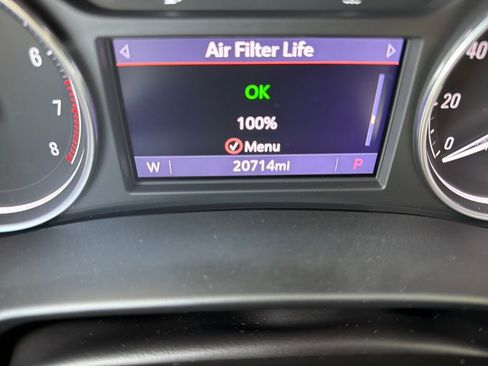 Used 2021 Buick Enclave Essence w/ Sound and Sites Package image 17