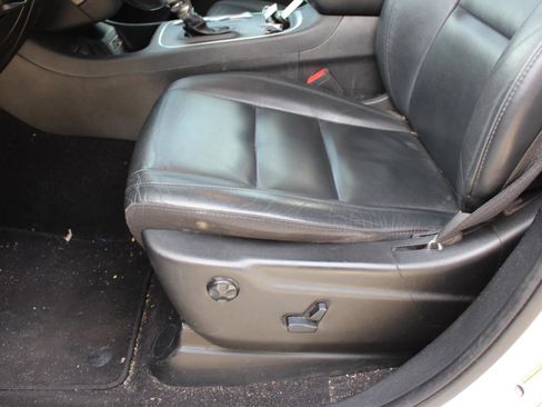 Used 2020 Dodge Durango SXT image 29