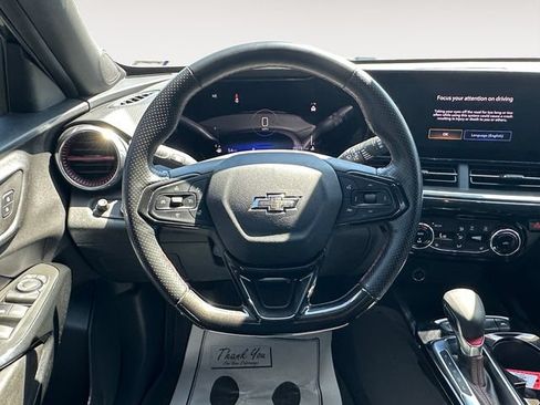 Used 2024 Chevrolet Trax RS w/ Driver Confidence Package FWD image 14