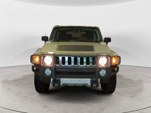 Used 2008 HUMMER H3 image 8