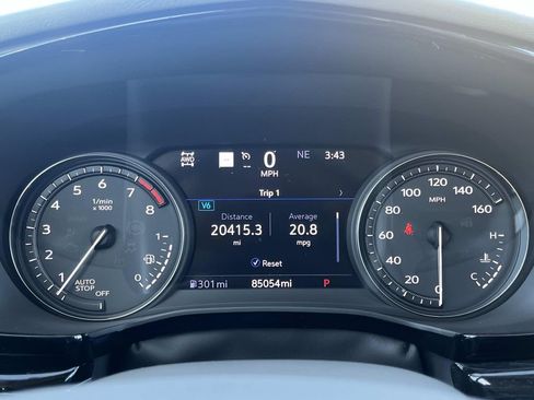 Used 2020 Cadillac XT6 Premium Luxury image 40