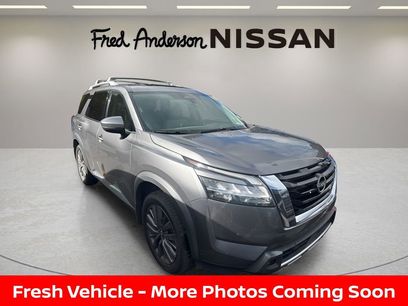 Certified 2022 Nissan Pathfinder SL w/ SL Premium Package