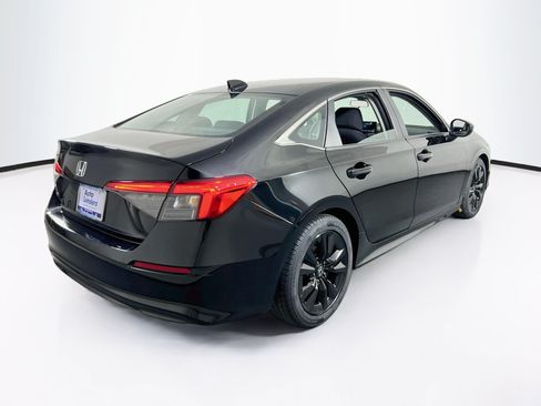 Used 2024 Honda Civic EX image 5
