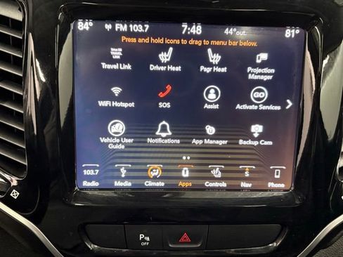 Used 2019 Jeep Cherokee Limited image 21