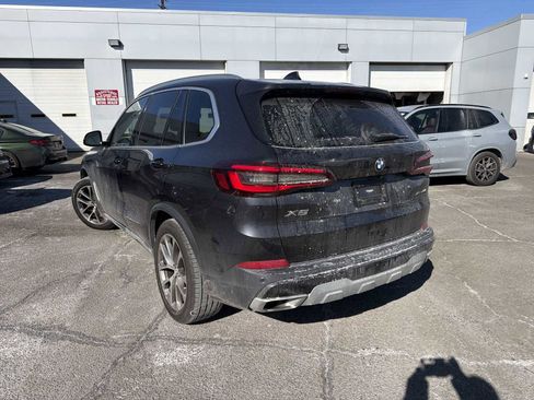 Used 2023 BMW X5 xDrive40i w/ Premium Package image 5