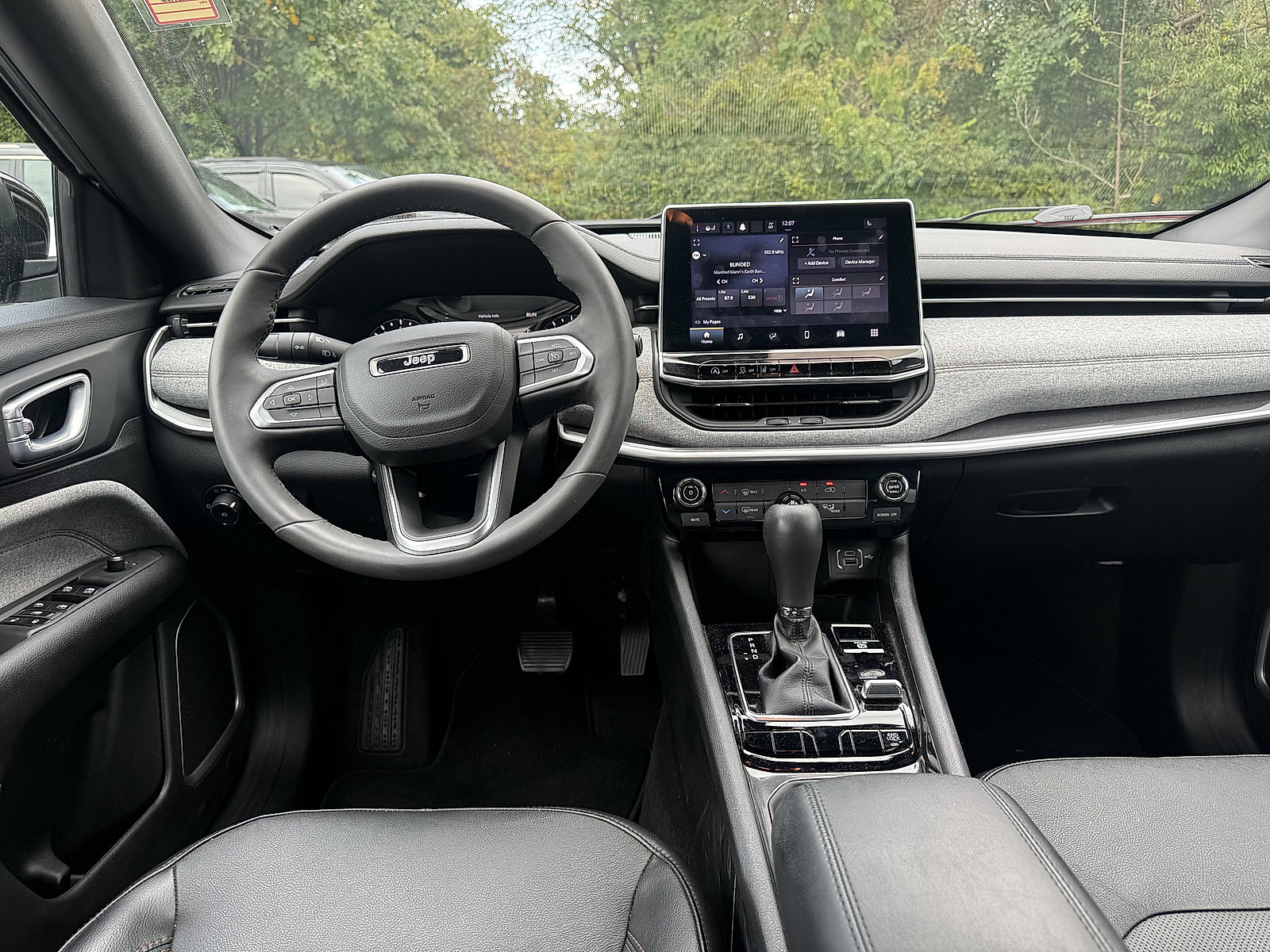 Certified 2023 Jeep Compass Latitude AWD/4WD image 7