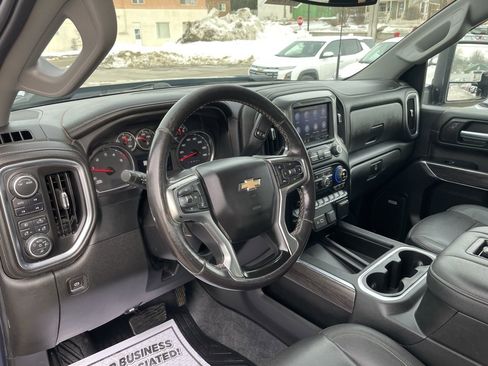 Used 2022 Chevrolet Silverado 2500 LTZ image 5