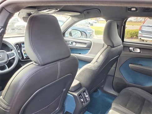Certified 2023 Volvo C40 P8 Recharge Ultimate image 29