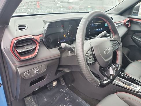 Certified 2024 Chevrolet TrailBlazer RS w/ Convenience Package image 25