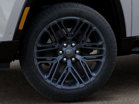 New 2026 Jeep Grand Wagoneer 4WD image 8