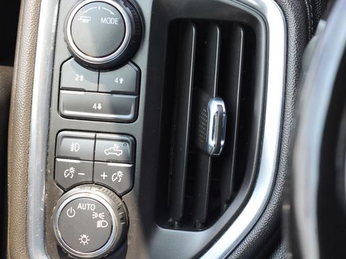 Used 2023 Chevrolet Silverado 2500 LT w/ Convenience Package AWD/4WD image 20