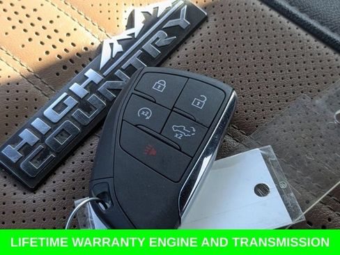 Used 2025 Chevrolet Silverado 3500 High Country w/ Technology Package AWD/4WD image 21