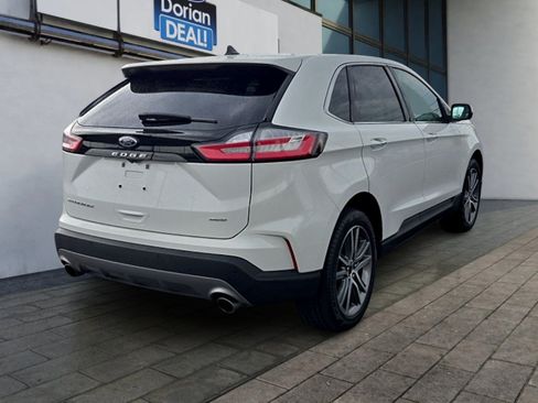 Used 2024 Ford Edge Titanium w/ Equipment Group 301A AWD/4WD image 3