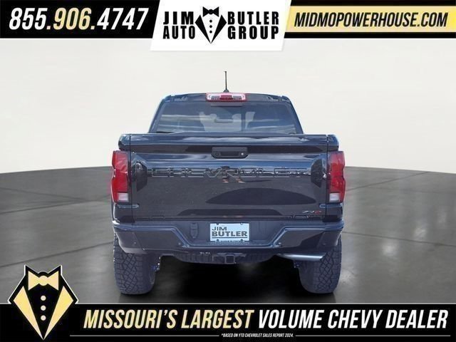 New 2026 Chevrolet Colorado ZR2 w/ Technology Package AWD/4WD image 4