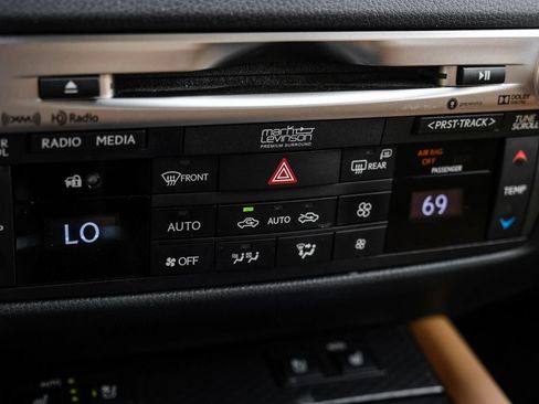 Used 2018 Lexus GS 350 F Sport RWD image 31