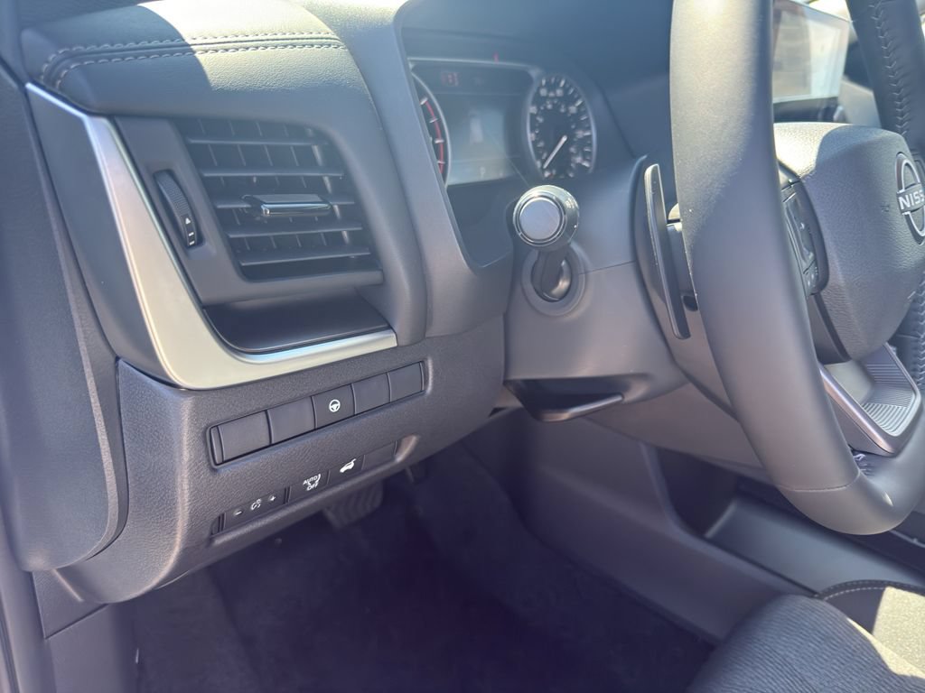 New 2026 Nissan Rogue SV AWD/4WD image 14