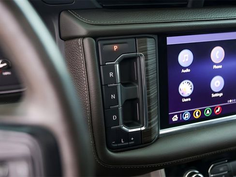 Used 2021 GMC Yukon Denali image 18