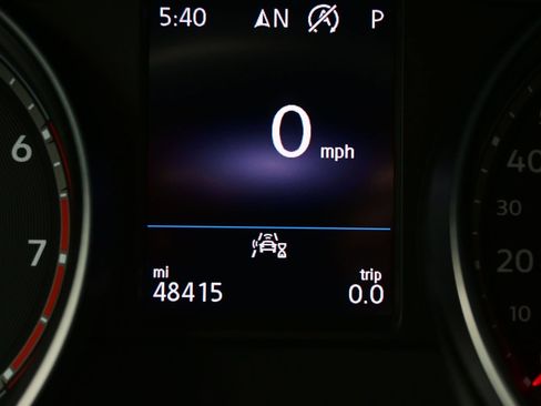 Used 2020 Volkswagen Atlas Cross Sport SE AWD/4WD image 29