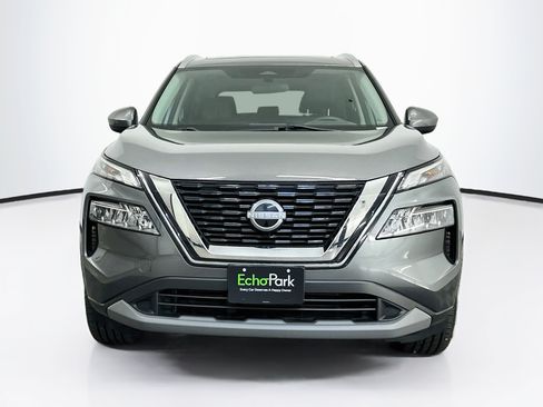 Used 2023 Nissan Rogue SV w/ SV Premium B Package AWD/4WD image 2