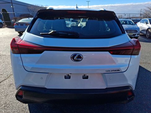 Used 2019 Lexus UX 250h image 5