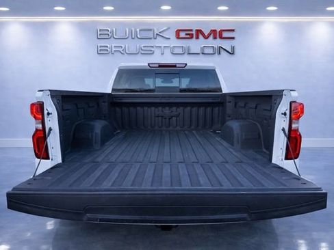 Used 2024 Chevrolet Silverado 1500 RST w/ Convenience Package II AWD/4WD image 9