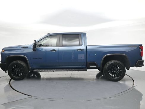 Used 2026 Chevrolet Silverado 3500 LT w/ Trail Boss Package AWD/4WD image 5
